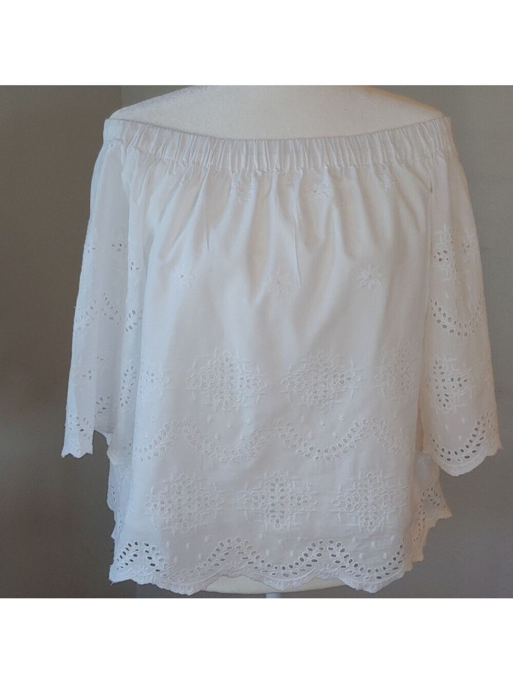 Saks Fifth Avenue White Cotton Eyelet 3/4 Sleeve Off Shoulders Top Women's Med - Picture 6 of 15